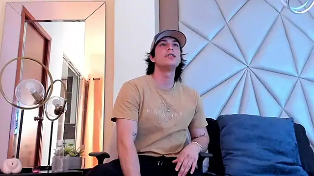 Karimferrer online show from 02.07.25