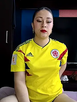 Snapshot of LisbethMoore_ chatting on 06.17.26 LisbethMoore online show from 06.17.26