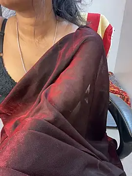 Spicy sari girl online show from 12.07.24