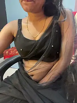 Spicy sari girl online show from 01.05.25