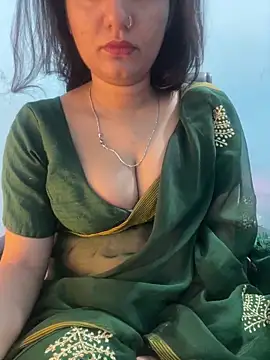 Spicy sari girl online show from 06.01.26
