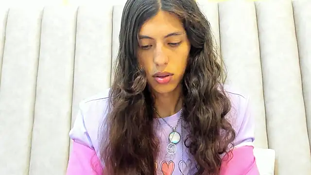 Snapshot of FreyaMoller chatting on 02.28.25 FreyaMoller online show from 02.28.25