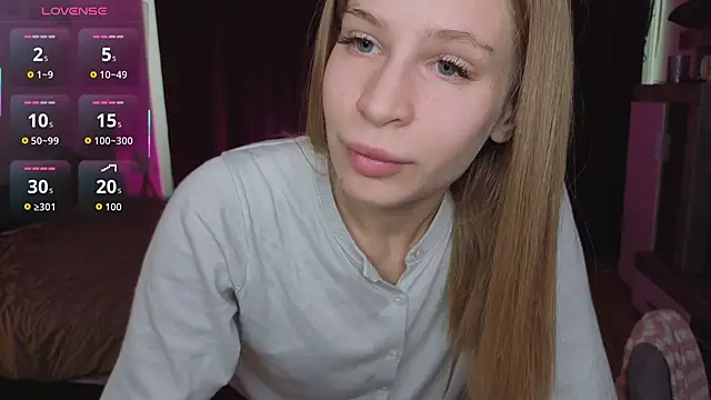 Elis Fox online show from 04.13.26