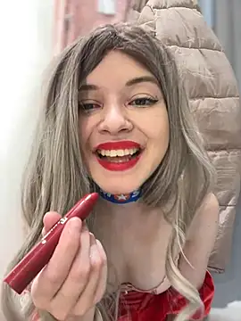 Snapshot of Times__Square chatting on 12.26.24 Times Square online show from 12.26.24