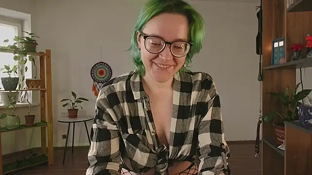 alisahug online show from 01.18.25