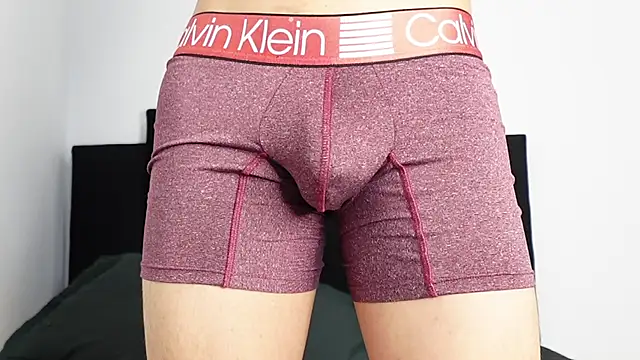 Snapshot of MarcoAlexLatino chatting on 10.12.25 MarcoAlexLatino online show from 10.12.25