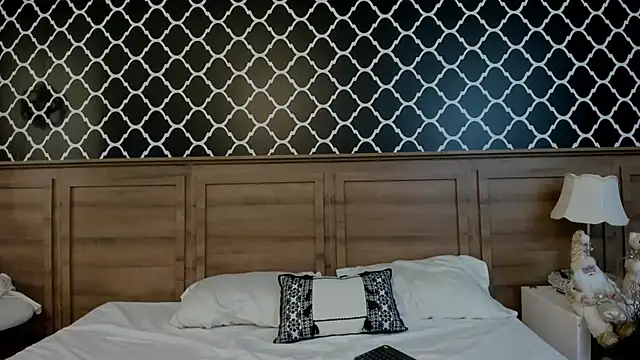 Amber Rush  online show from 12.15.25