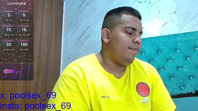 Snapshot of Poolsex_69 chatting on 12.28.24 Poolsex 69 online show from 12.28.24