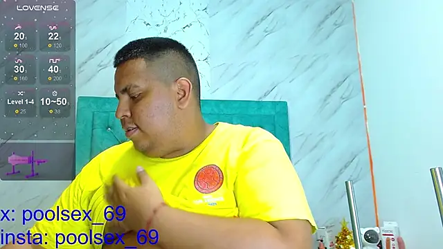 Snapshot of Poolsex_69 chatting on 12.28.24 Poolsex 69 online show from 12.28.24