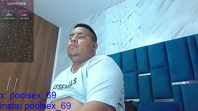 Snapshot of Poolsex_69 chatting on 01.18.25 Poolsex 69 online show from 01.18.25