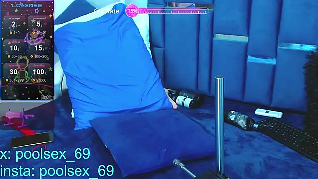 Snapshot of Poolsex_69 chatting on 02.11.25 Poolsex 69 online show from 02.11.25