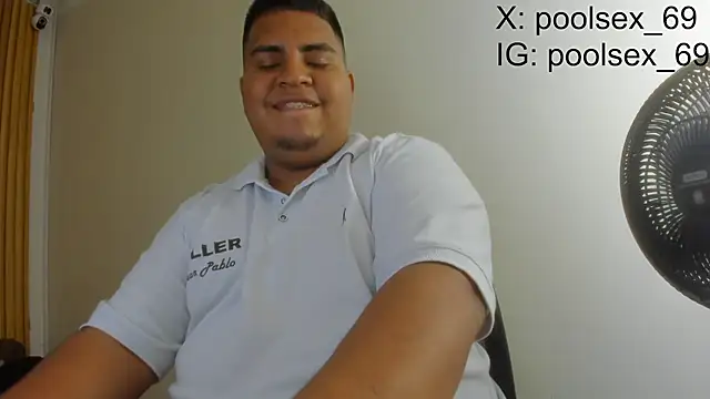 Snapshot of Poolsex_69 chatting on 09.09.25 Poolsex 69 online show from 09.09.25