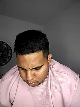 Snapshot of Poolsex_69 chatting on 09.28.25 Poolsex 69 online show from 09.28.25