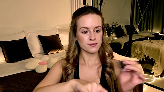 RozzitaBedberry online show from 04.04.26