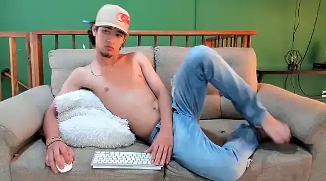 Chandler ken online show from 02.14.25