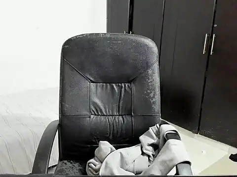 Chandler ken online show from 09.13.25