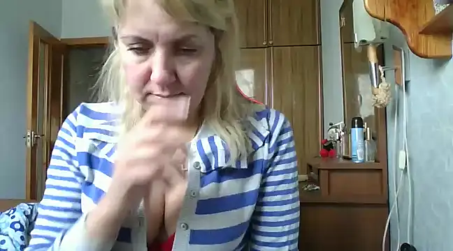 IrinaB1 online show from 02.24.25