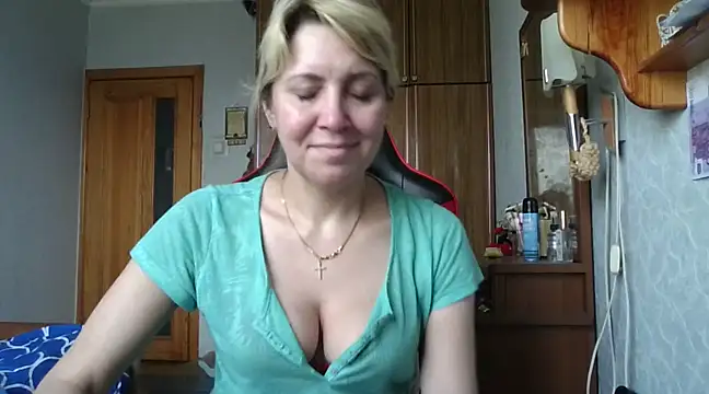 IrinaB1 online show from 03.12.25