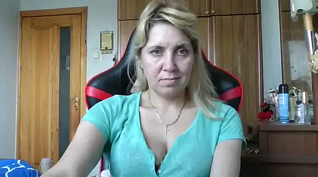 IrinaB1 online show from 03.12.25