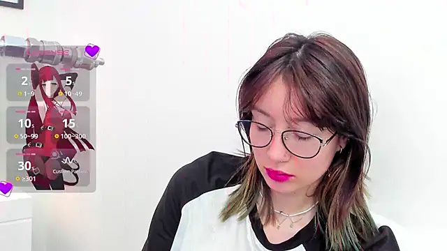 lizzy davis 1 online show from 01.08.25