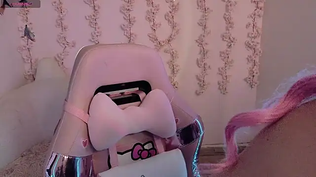 Haelycute online show from 04.17.26