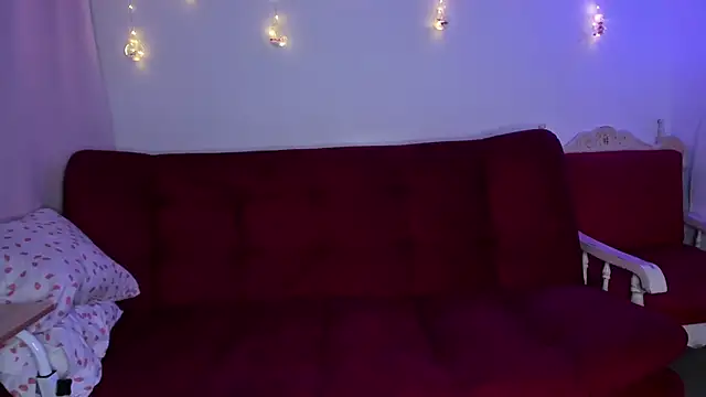 ohpetitemuse online show from 12.03.25