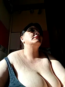 SexyNicool35 online show from 04.20.26