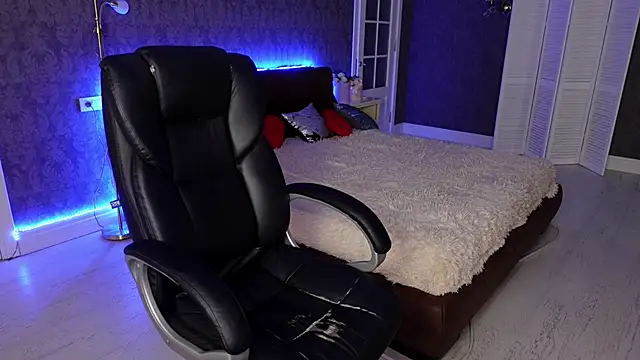 Daniela Kitty  online show from 10.09.25