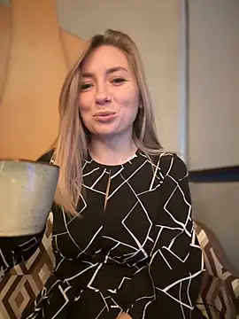 Crazy-Rosa online show from 01.18.25