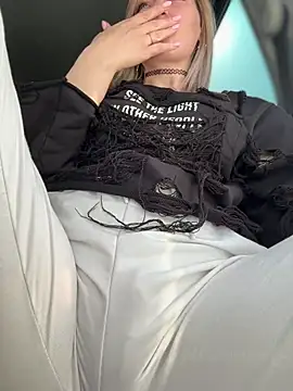 Crazy-Rosa online show from 03.20.25