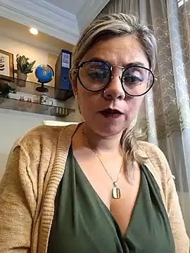 Cata Office-12 online show from 01.31.25