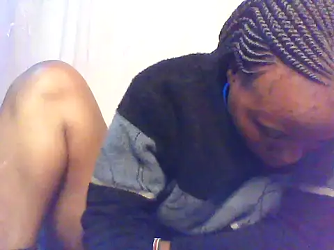 EBONYVANILLA02 online show from 10.20.25