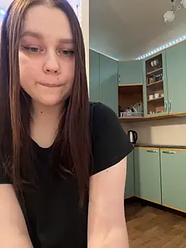 Marylallka5 online show from 02.15.25