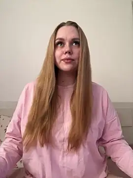 Marylallka5 online show from 06.04.26
