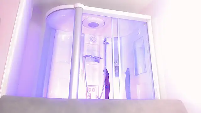 sexy-luna-star-ts online show from 10.10.25