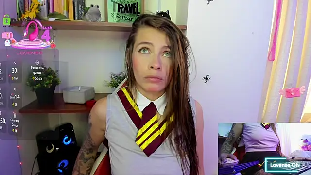 sweetlittlelisa online show from 10.15.25