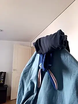 Snapshot of weedmanhot28 chatting on 12.23.24 weedmanhot28 online show from 12.23.24