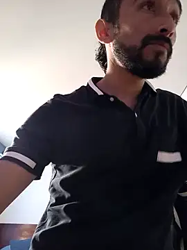 Snapshot of weedmanhot28 chatting on 03.13.25 weedmanhot28 online show from 03.13.25