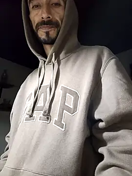 Snapshot of weedmanhot28 chatting on 10.03.25 weedmanhot28 online show from 10.03.25