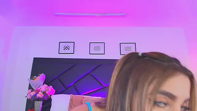 SophieCarther online show from 09.24.25