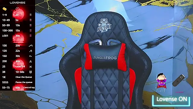 Snapshot of Kevin22_222 chatting on 11.08.25 Kevin22 222 online show from 11.08.25