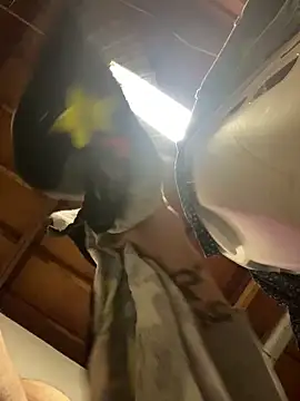 bighung1990 online show from 10.20.25