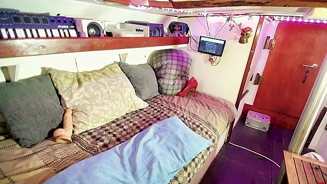 Honeykiss23 online show from 03.26.26