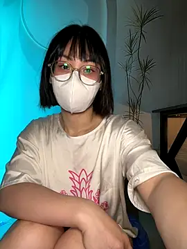 Baby Claraa online show from 09.23.25