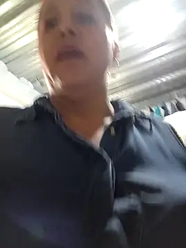 Snapshot of Fulopp15 chatting on 02.10.25 Fulopp15 online show from 02.10.25