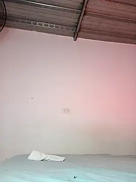 Snapshot of Fulopp15 chatting on 09.11.25 Fulopp15 online show from 09.11.25