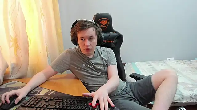 iliaskrislove online show from 02.12.26