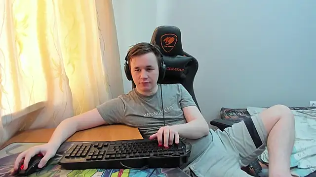 iliaskrislove online show from 06.19.26