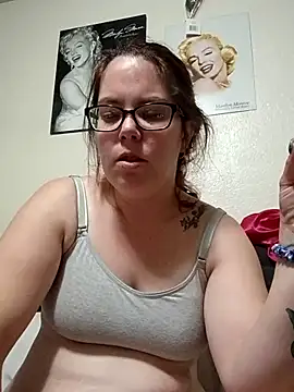 FreakNastyLacie online show from 07.28.26