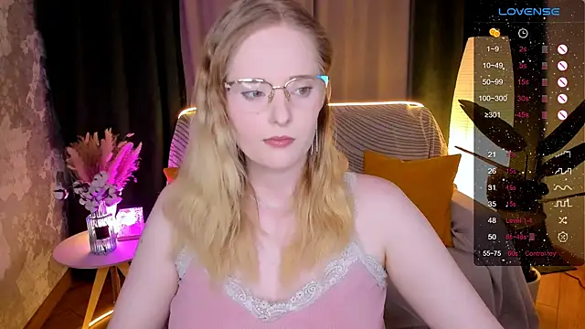 Aemilia  online show from 02.15.26